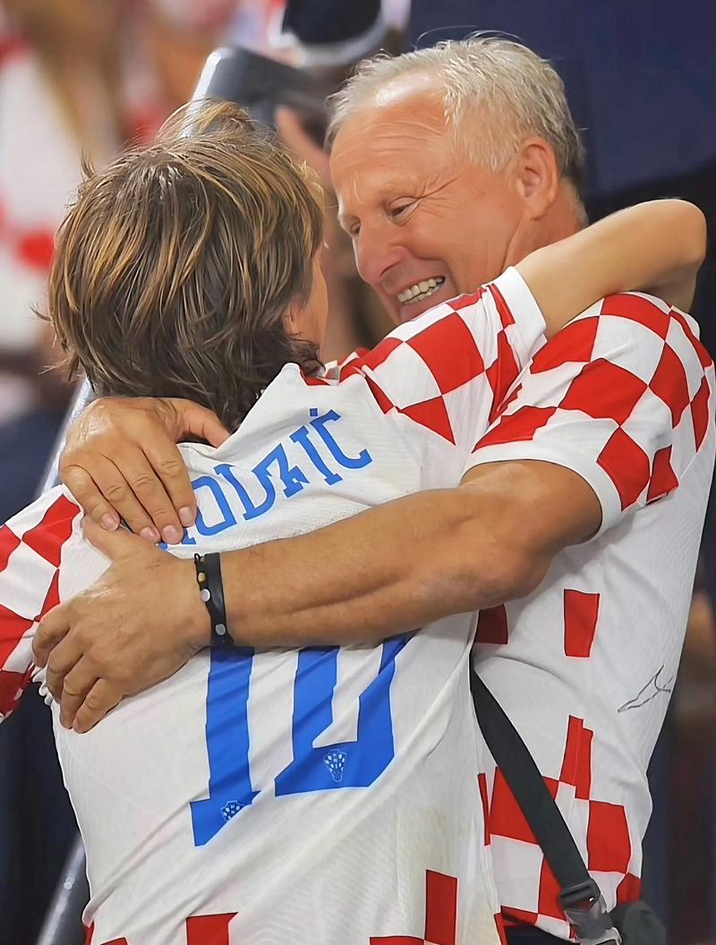 莱比锡3-1马格德堡晋级，鲍姆加特纳梅开二度，努萨传射建功