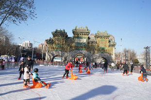 布冯：皮奥是今年意大利足球的亮点，他的特点有点像托尼