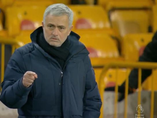 足球亚洲杯官方宣布采用新技术球衣，轻至68克